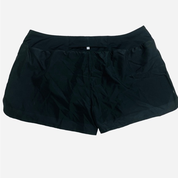 Nike Women's Crew Shorts Black Perforated Woven Fabric Size 2XL - Picture 6 of 10